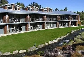 Clearbrook Motel & Serviced Apartments
